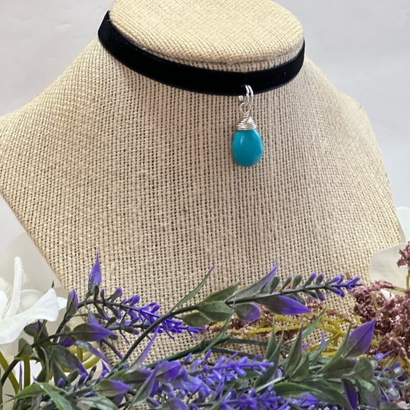 Choker necklace black velvet blue turquoise color necklace drop necklace tear - Picture 4 of 12